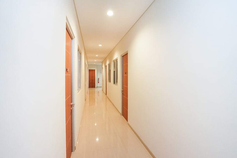 Capital O 614 Graha 8 Syariah, Surabaya, Surabaya