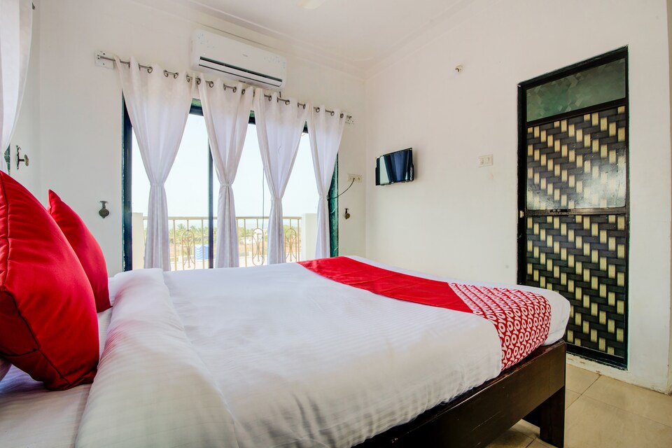 OYO 33364 Golden Wave, Alibag- Kashid- murud, Alibag