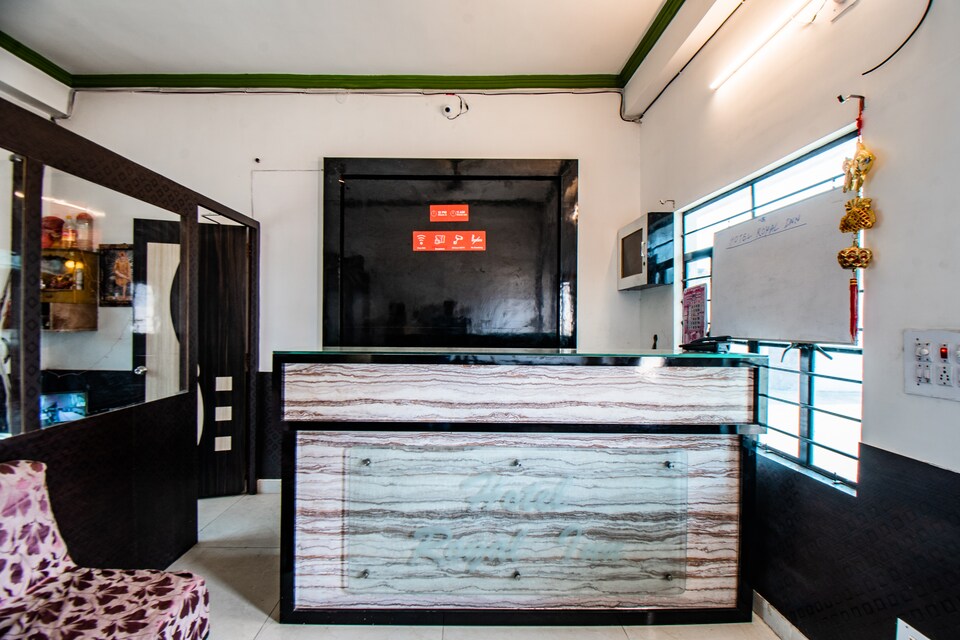 OYO 33381 Hotel Blue Star, Railway station Hajipur, Hajipur