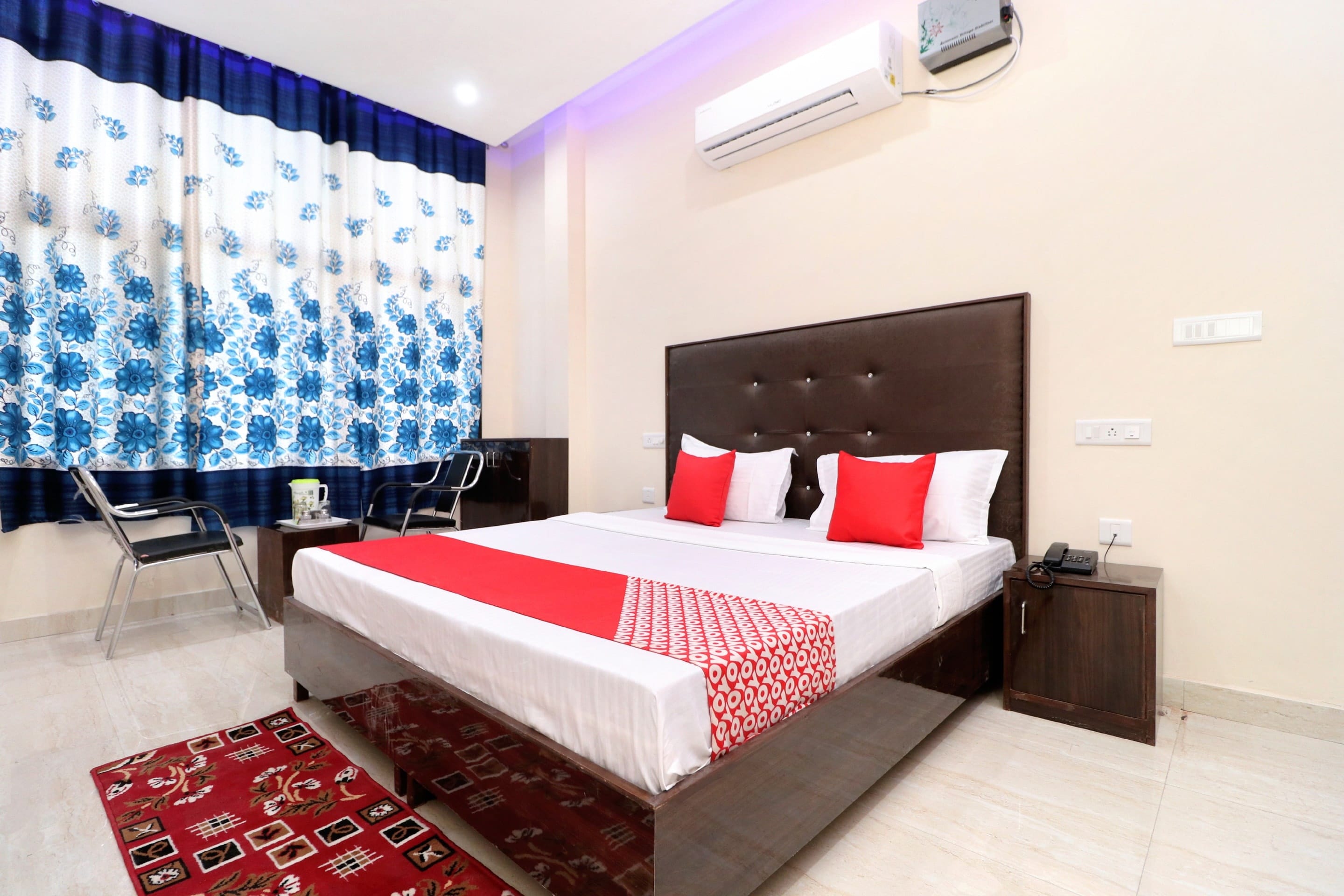 Hotels in Meal Maker, Zirakpur for Local Ids Accepted Starting ₹450