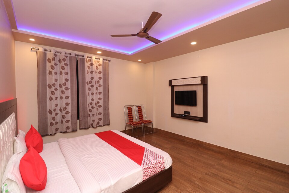 OYO 33387 Laxmi Lawn And Resort, Vikas Nagar Lucknow, Lucknow