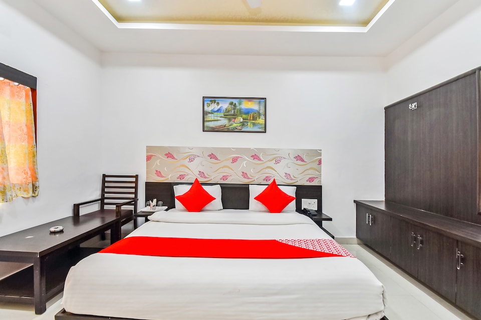 OYO 33388 Hotel Rajputana Heights, Pali Road Jodhpur, Jodhpur