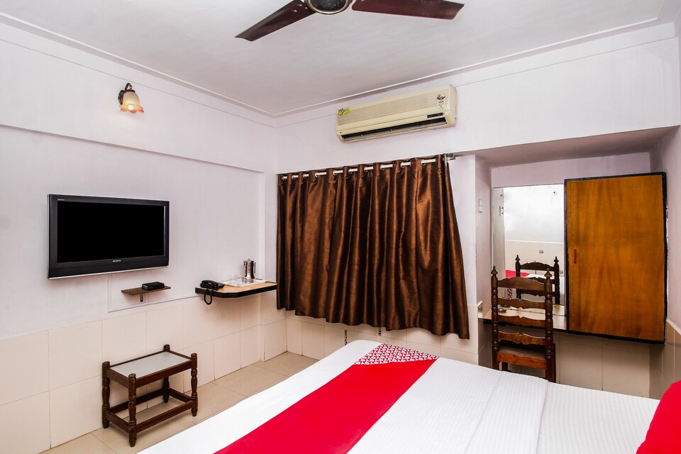 OYO 33399 Hotel Alwin, Thoothukudi City center, Tuticorin