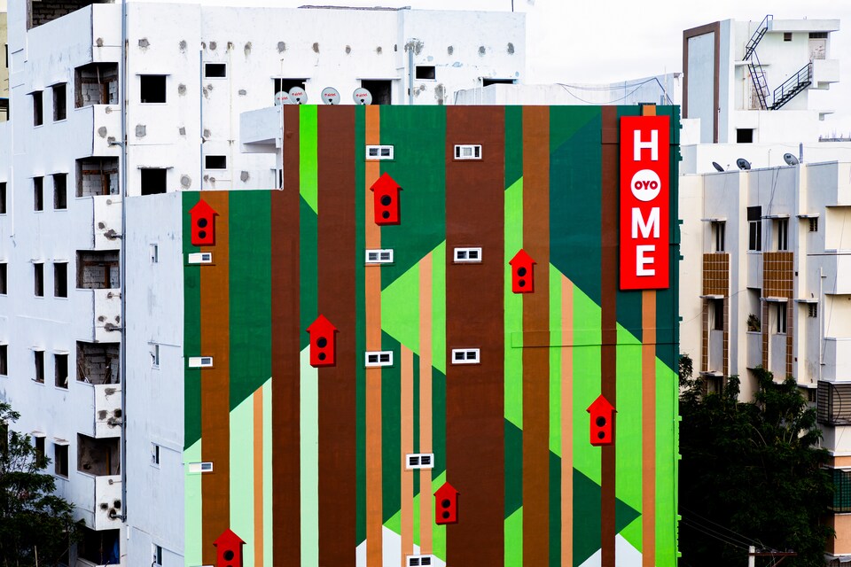 OYO Home 33412 Glaring Stay, Gachibowli, हैदराबाद