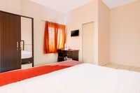 Hotel O Bakti Homestay