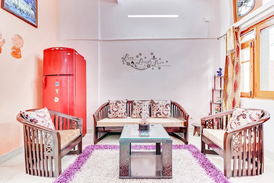 OYO Home 33441 Virasat Homestay, Dehradun Railway Station, Dehradun