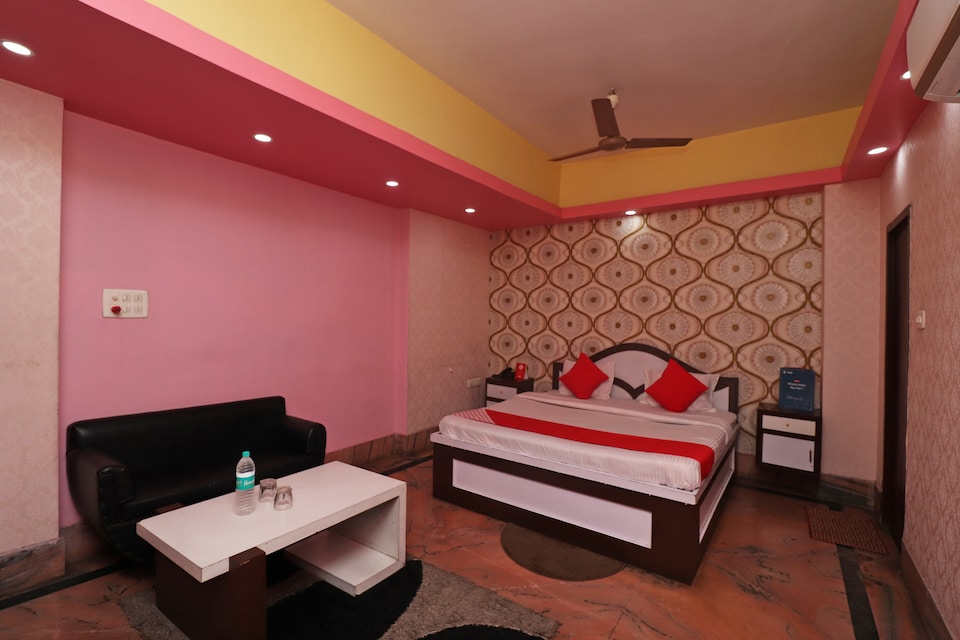 OYO 33444 Hotel Rudra, Berhampore, Berhampore