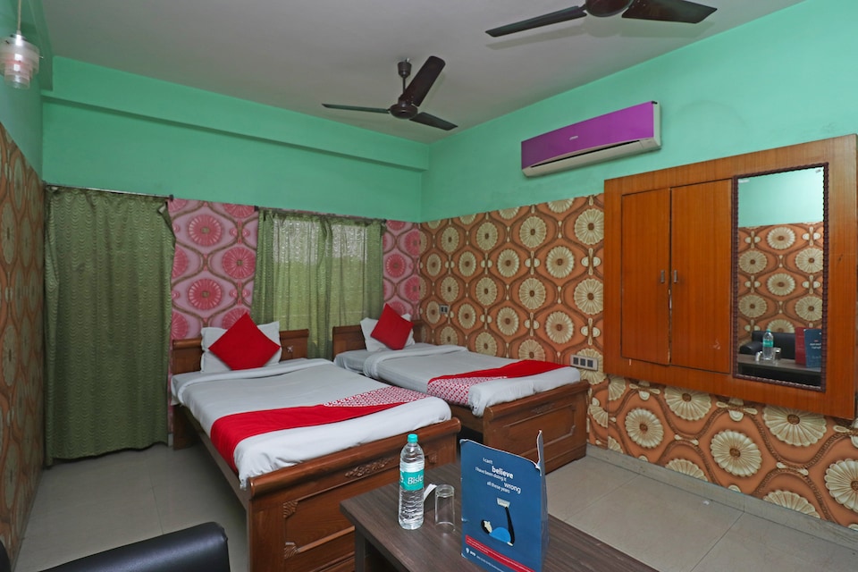 OYO 33455 Hotel Shivam, Berhampore, Berhampore