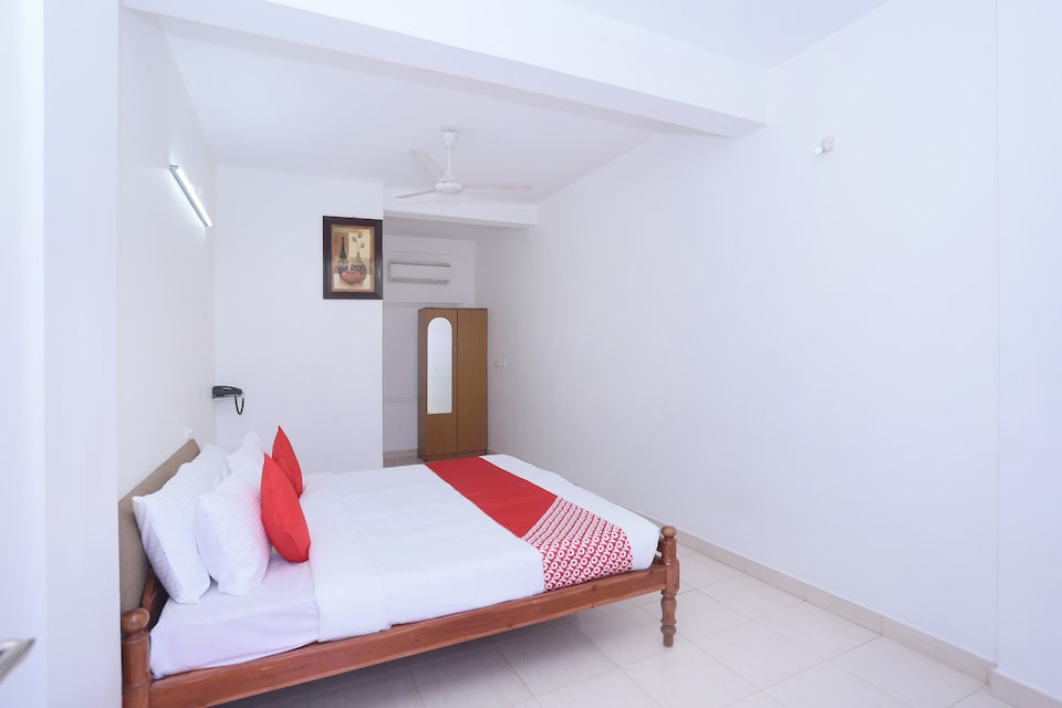 LIVE AS ERK010, Vazhakala Kochi, Kochi