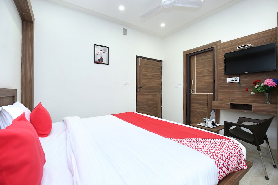 OYO 33470 Hotel S7, Kurukshetra, Kurukshetra