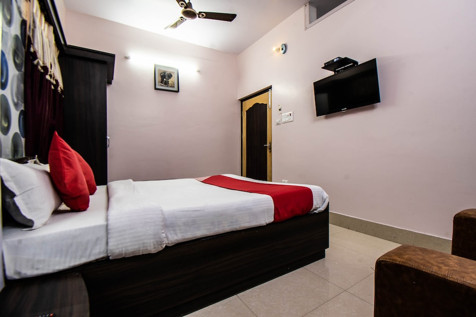 Capital O 33479 Hotel Double Tree Deluxe, Samastipur, Samastipur