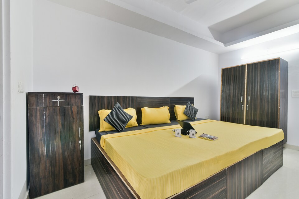OYO LIFE GRG1328 Medanta Hospital, DLF 4 Gurgaon, Gurgaon