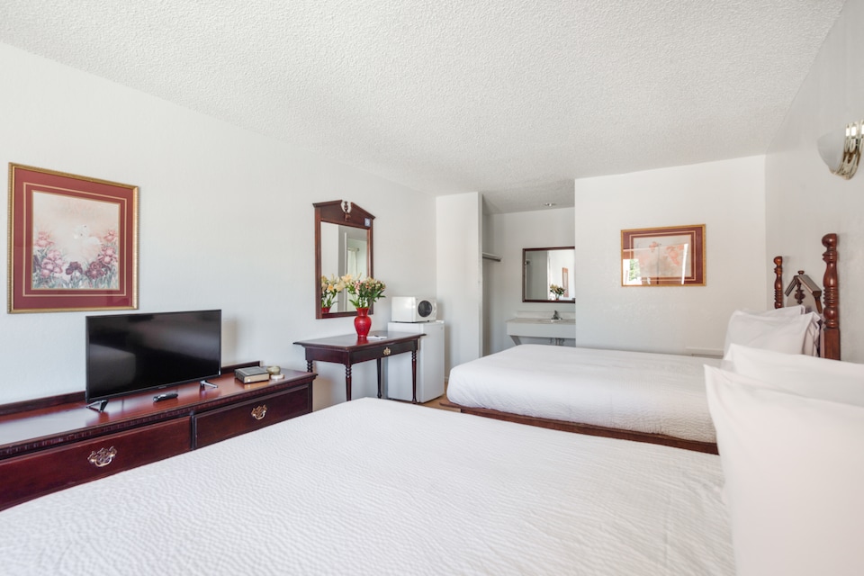 OYO Hotel Groesbeck, C75110, Groesbeck TX