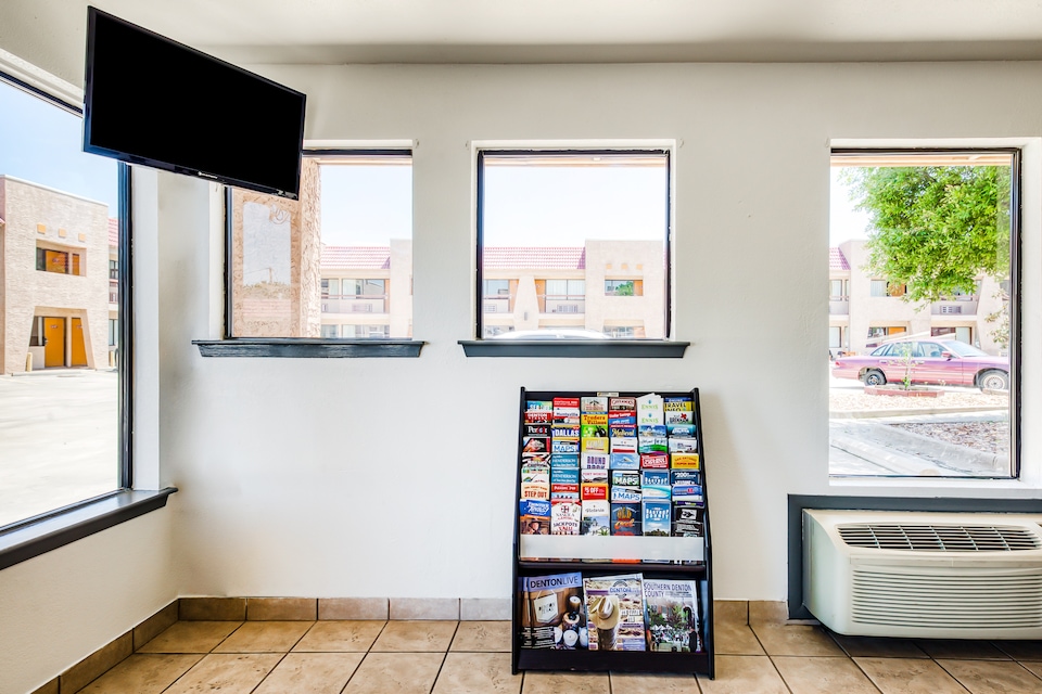 OYO Hotel Groesbeck, C75110, Groesbeck TX