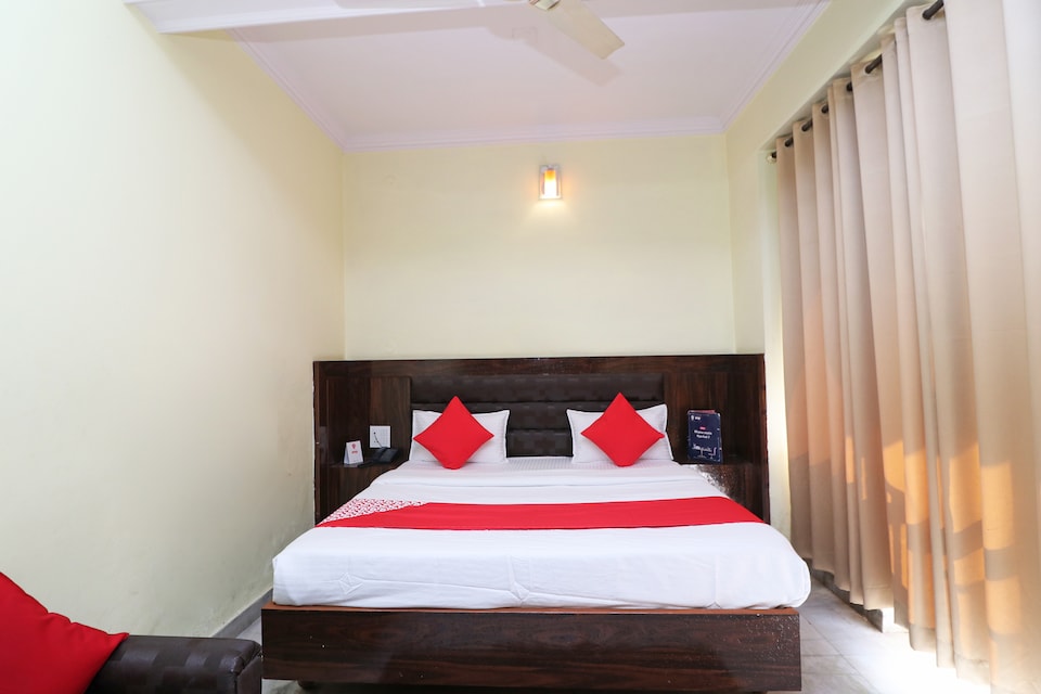 OYO 35383 Hotel City Heart, Har Ki Pauri Haridwar, Haridwar