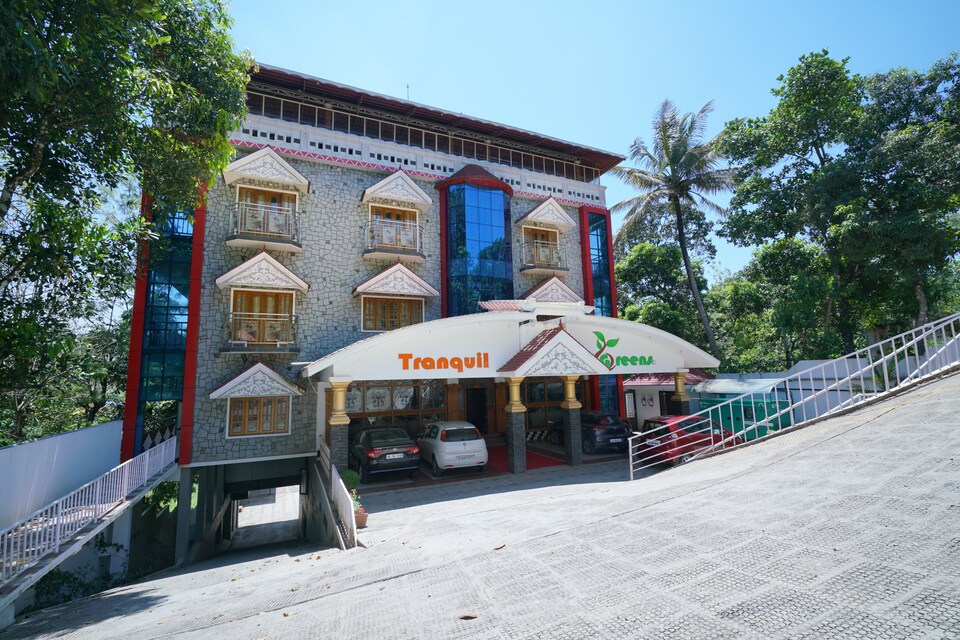 Capital O 35393 Tranquil Greens, Ramakkalmedu, Thekkady