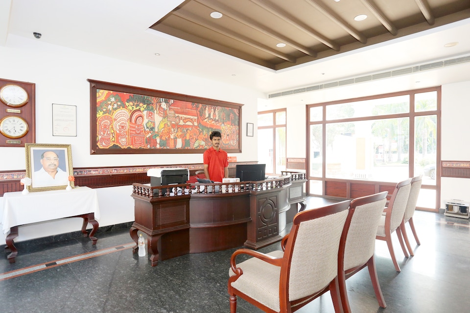 OYO 35395 Hotel Vijaya Park, Ettumannor, Kottayam