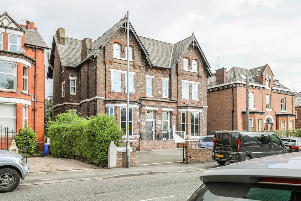 OYO Hala Guest House, Manchester, Manchester