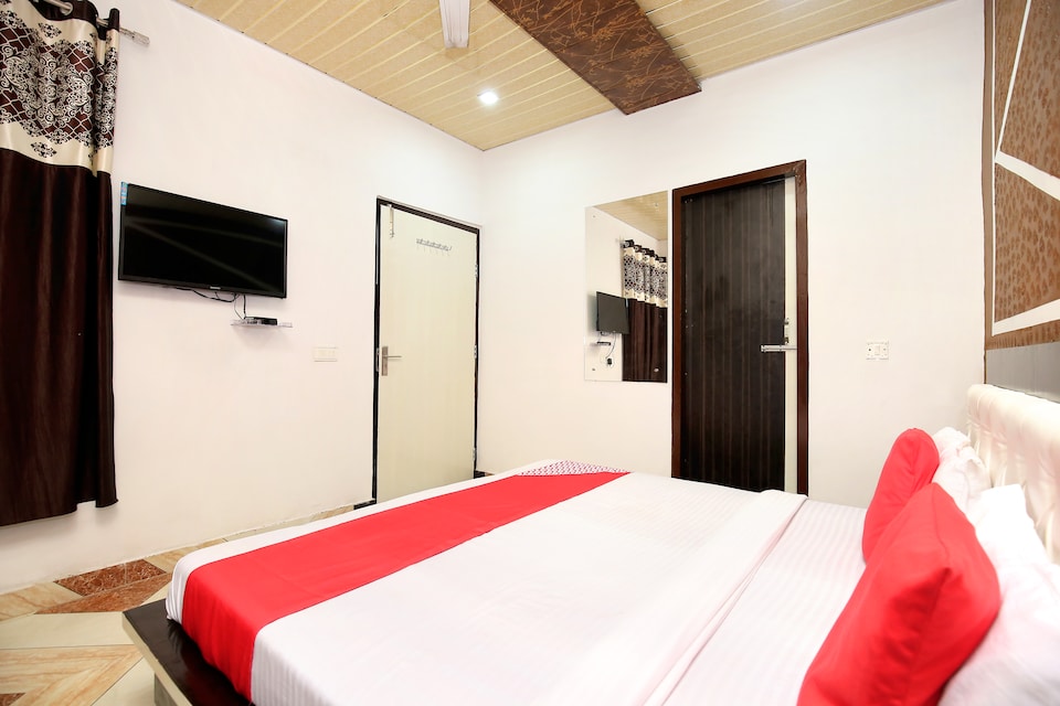 OYO 35420 Brar Resort, South Chandigarh, Chandigarh