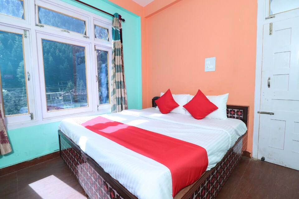 OYO 35421 Royal Mount, Kasol, Kasol