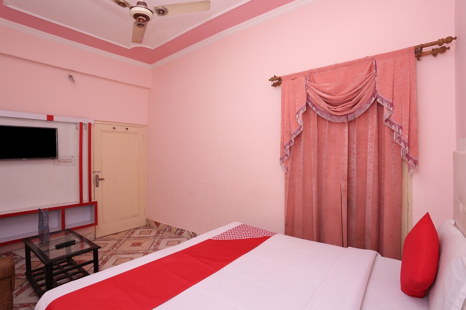OYO 35434 Hotel Tanishq, Udhampur, Udhampur