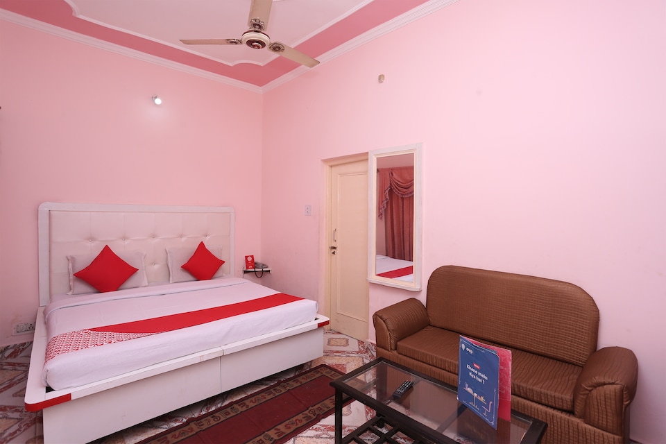 OYO 35434 Hotel Tanishq, Udhampur, Udhampur