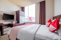 Townhouse Oak near Losari Beach formerly Lynt Hotel Makassar