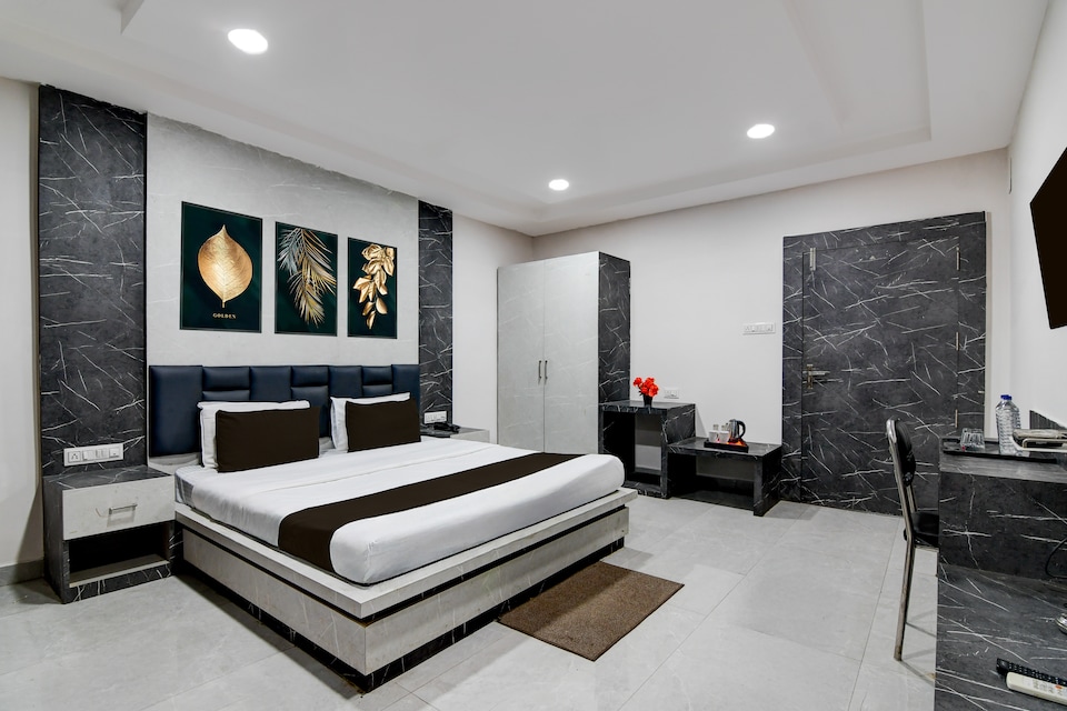 Super Collection O Mahatma Gandhi Stadium Odisha Formerly Hotel Nirmalya, Behrampur, Behrampur