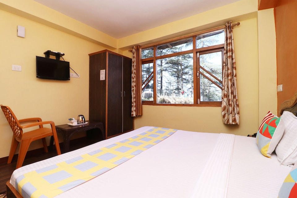 OYO Home 35446 Singhs BnB Bemloe, The Mall Road-Shimla, Shimla