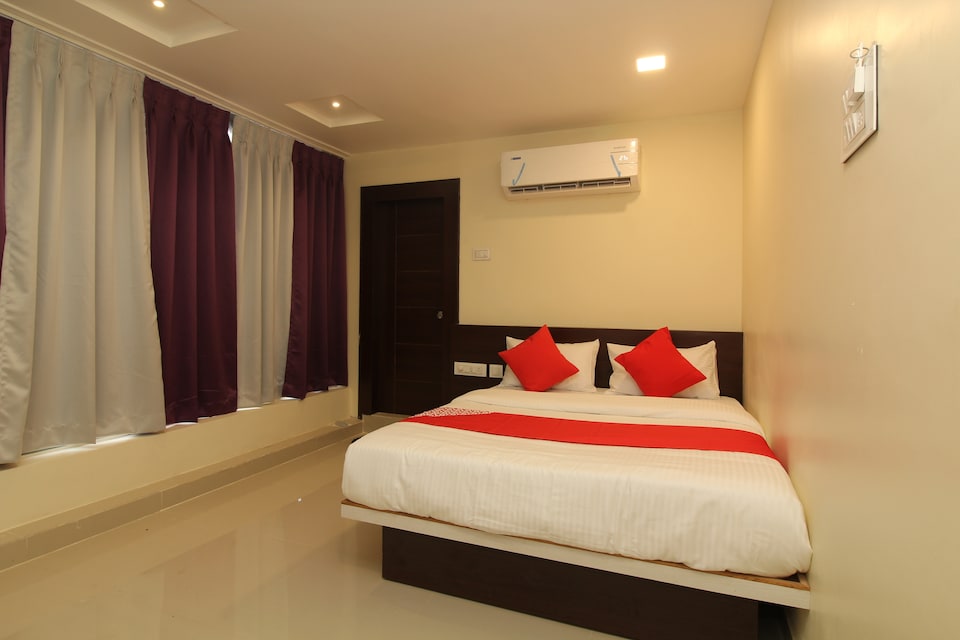 OYO 35462 Svs Luxury Rooms, Secunderabad, Hyderabad