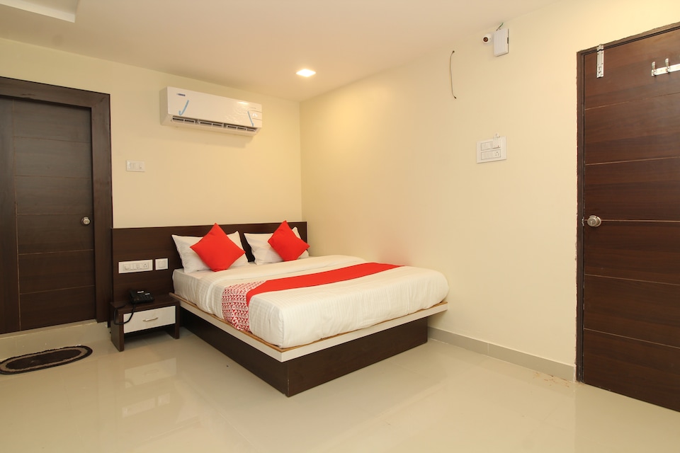 OYO 35462 Svs Luxury Rooms, Secunderabad, Hyderabad