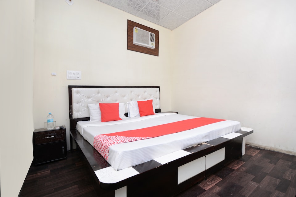 OYO 35463 Hotel Gold, Yamunanagar, Yamunanagar