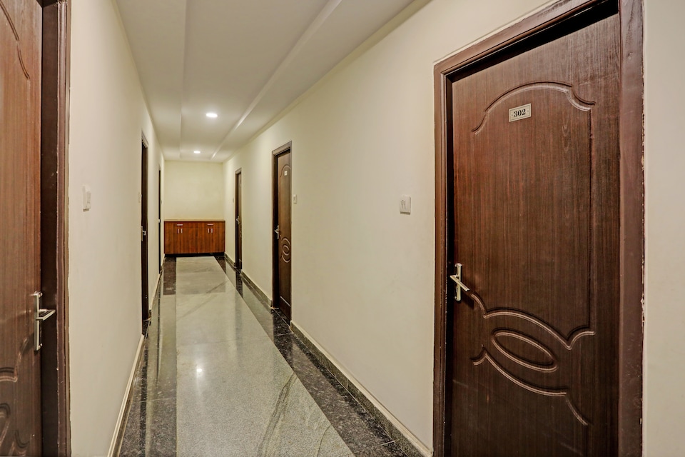 Hotel O Shiridi Residency , Abids-Nampally, Hyderabad