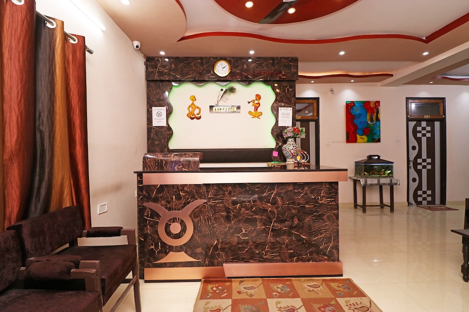 OYO 35469 G M Forum ECO, Shuklaganj Kanpur, Kanpur