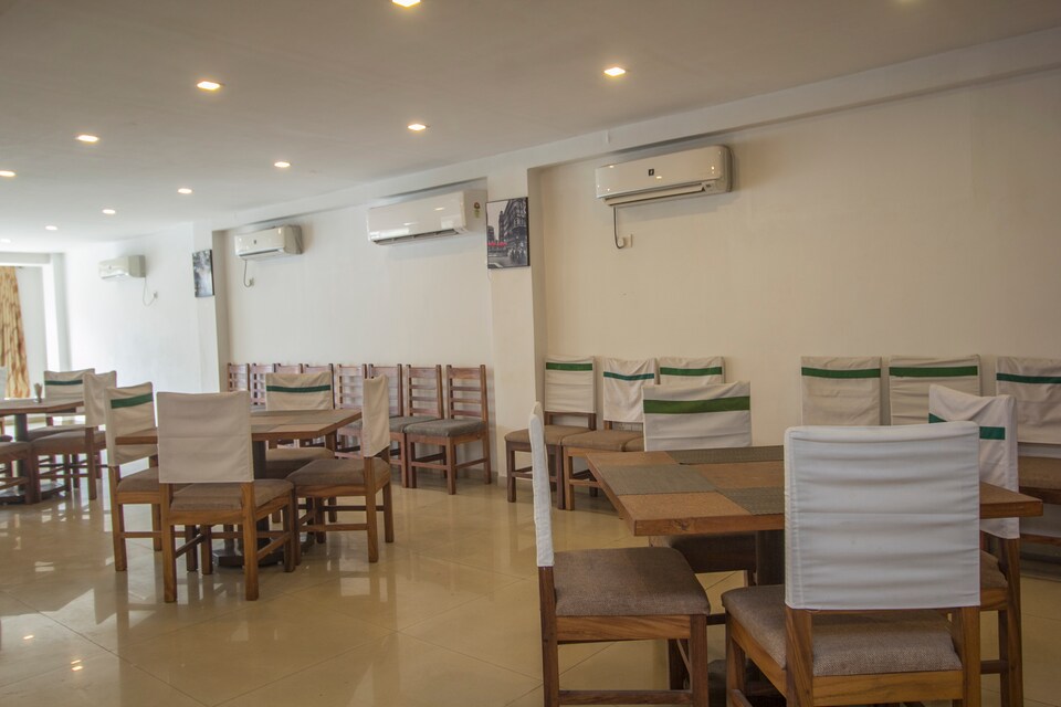 OYO 35486 Ibiss Hotel, Jaigaon, Jaigaon