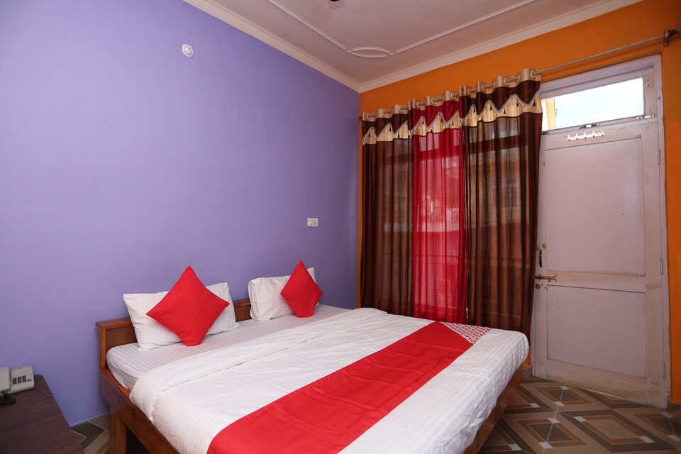 OYO 35502 Sajan Guest House, Bir, Bir