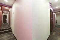 OYO 893 Hotel Holmes Kelana Jaya