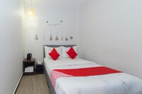 OYO 893 Hotel Holmes Kelana Jaya