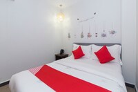 OYO 893 Hotel Holmes Kelana Jaya