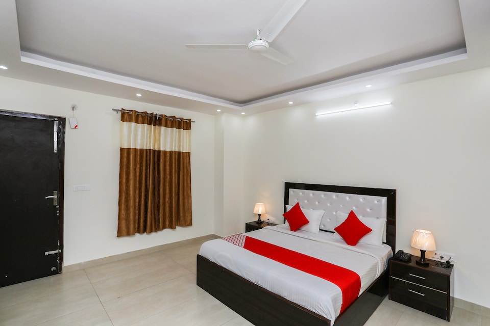 OYO 35511 Hotel Park View, Rohtak, Rohtak