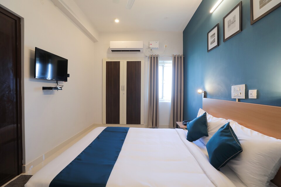 SilverKey Executive Stays 35544 Perumbakkam, OMR Chennai, Chennai