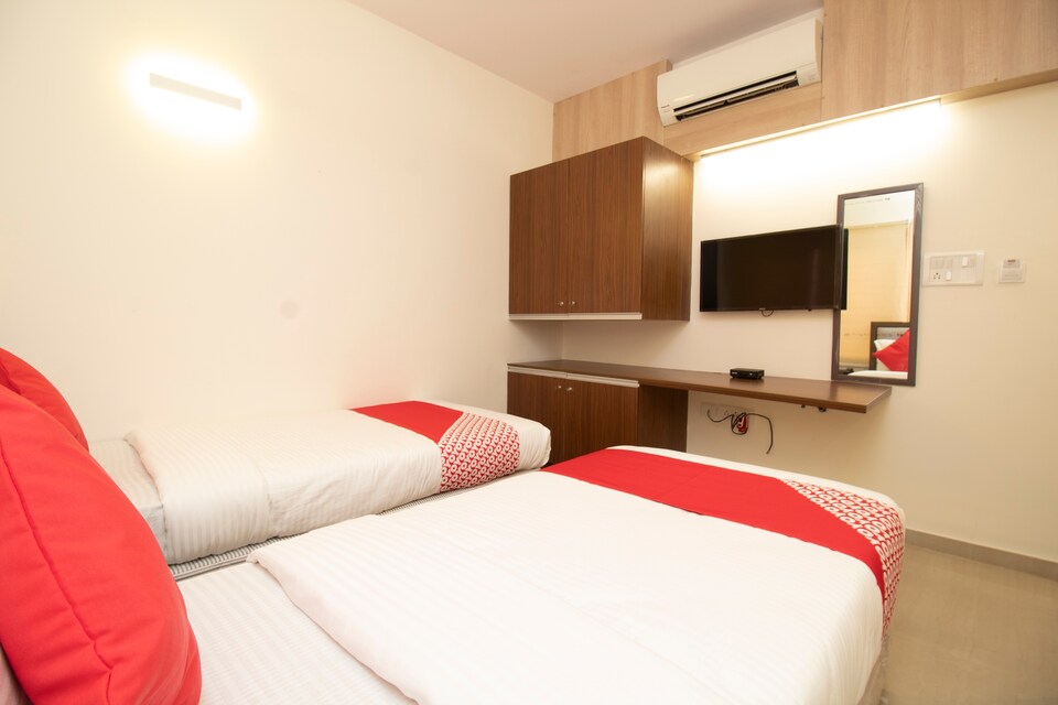 OYO 35559 Symphony Suites Nest, Mathikere Bangalore, Bangalore