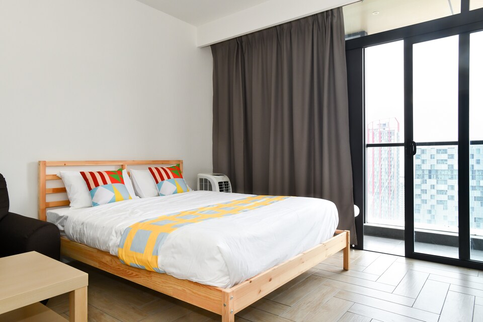 OYO Home 895 Elite Studio Empire City Marriot, Damansara Perdana, Petaling Jaya