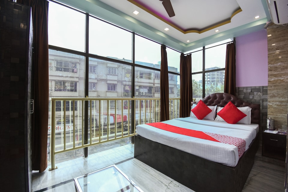OYO Hotel Nest Near St. Thomas's Church, Esplanade Kolkata, Kolkata