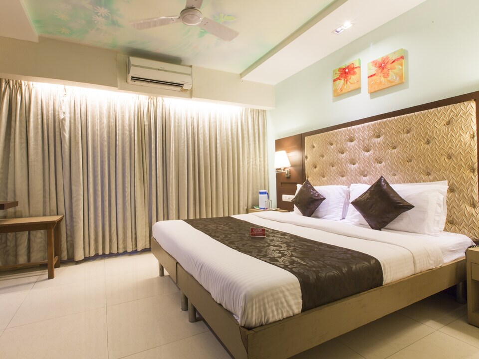 OYO Rooms 052 Link Road Malad Mumbai, Mumbai BCEC, Mumbai