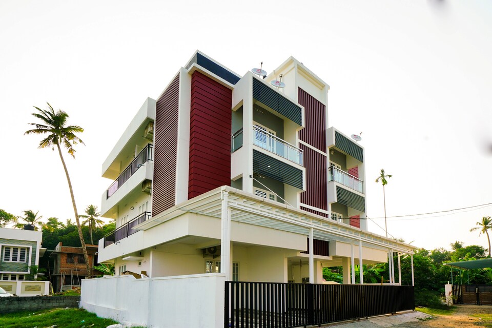 OYO Home 35593 Elegant Stay Near Lulu Mall , Edapally Kochi, Kochi