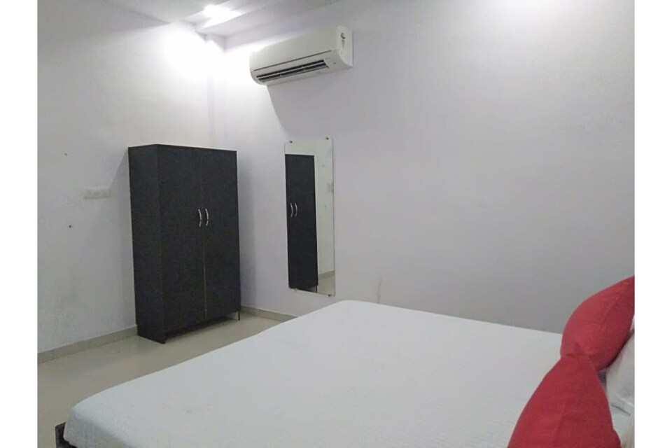 SPOT ON 35614 On City Heart Lawn, Pilibhit Bypass Road, Bareilly