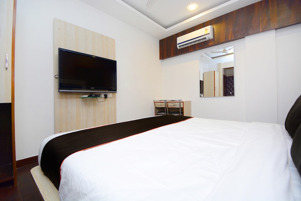 Collection O 30112 Hotel Pearl Inn & Suites, Queens Road Amritsar, Amritsar