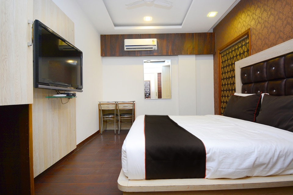 Collection O 30112 Hotel Pearl Inn & Suites, Queens Road Amritsar, Amritsar