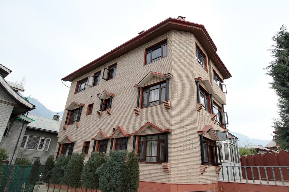 OYO 35642 Assad Resorts, Nishat Srinagar, Srinagar